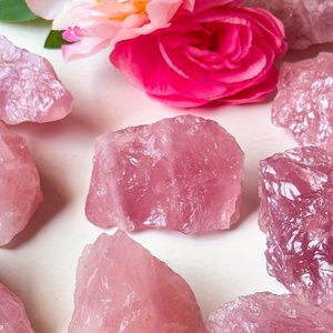 Rose Quartz <b>Raw</b> Rough Stone <b>Crystal</b> Decorations for Home Electroplating Healing Gemstone Natural Stone Rose Quartz <b>Raw</b> - Product Image 4