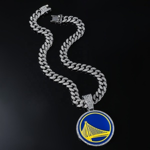 Collar con Colgante de los Golden State Warriors, Collar de Moda con Logotipo de Baloncesto y <span class=keywords><strong>Cadena</strong></span> Cubana de 20 Pulgadas - Product Image 4
