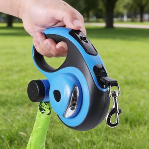 Guinzaglio Retrattile per Cani di Nuova Concezione Personalizzato - Guinzaglio per Animali di Taglia Grande con Luce LED per Addestramento e Jogging all'Aperto - Product Image 4