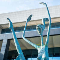 Haute qualité personnalisé moderne extérieur intérieur décorations en métal Art décor danseur de Ballet Sculpture en Bronze