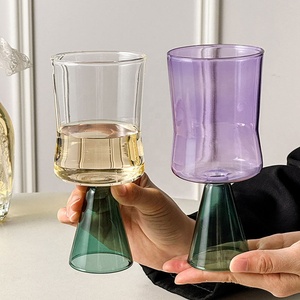 ツートーンホウケイ酸ガラスゴブレット 300ml 耐熱ステムワイングラス カラフルカクテルカップ ジュースウォーターグラス ホームバーデコレーション - Product Image 4