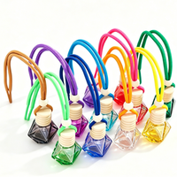 Diffuseur de parfum pour voiture personnalisé, flacon vide en verre ambré carré de 8 ml, à suspendre, avec bouchon à vis, pour aromathérapie