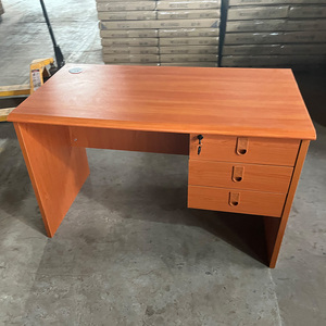 Meubles <span class=keywords><strong>de</strong></span> <span class=keywords><strong>bureau</strong></span> en bois personnalisables en usine, <span class=keywords><strong>bureau</strong></span> d'ordinateur, <span class=keywords><strong>petit</strong></span> <span class=keywords><strong>bureau</strong></span> avec <span class=keywords><strong>tiroirs</strong></span>, ensemble <span class=keywords><strong>de</strong></span> table simple et moderne, possibilité <span class=keywords><strong>de</strong></span> personnalisation - Product Image 6