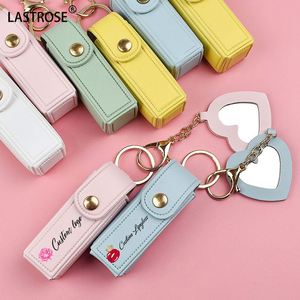 Bolsas de PU al por mayor para pintalabios con llavero, mini espejo de maquillaje con forma de corazón, bolsas portátiles pequeñas para brillo labial con llavero - Product Image 4
