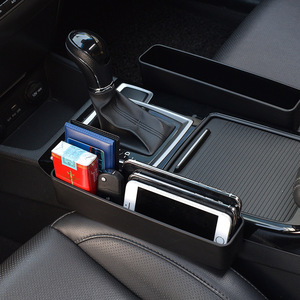 Caja de almacenamiento para el espacio entre asientos del coche, caja de almacenamiento a prueba de fugas para espacios vacíos, todos los accesorios prácticos para el coche, bolsas de almacenamiento para el coche - Product Image 1