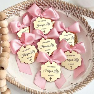 Etiquetas de Regalo Personalizadas con Nombre Grabado en Acrílico con Láser, Cruz de Espejo para Bautizo, Comunión, Boda - Product Image 1