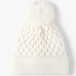 <span class=keywords><strong>2023</strong></span> gorro acanalado de <span class=keywords><strong>invierno</strong></span> de alta calidad para mujer, gorro suave y cálido, gorro de esquí con pompón para mujer, gorros de <span class=keywords><strong>invierno</strong></span> suaves y cálidos, gorros, gorro - Product Image 4