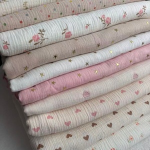 Tissu en gaze de coton naturel, texture froissée douce et plissée, pour couverture d'emmaillotage pour bébé et production de vêtements légers - Product Image 3