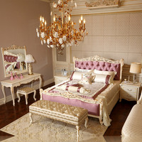 Lit européen de luxe en bois massif sculpté à la main avec tête de lit capitonnée, design royal élégant, taille king, meubles de chambre principale