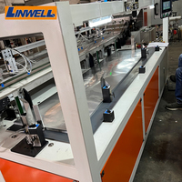 Machine à panneaux alvéolaires en aluminium pour l'expansion de refroidisseurs intermédiaires de turbocompresseurs, la texturation de plafonds, les profilés LED et la fabrication de panneaux alvéolaires en carton