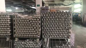 Nouvelle conception de pulvérisateur à gâchette anti-déversement en métal étamé argenté pour aérosol, diamètre 45/52/65mm, pour usage chimique, <span class=keywords><strong>LongBang</strong></span> - Product Image 6