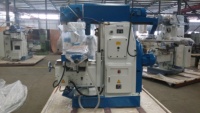 Machine de fraisage CNC verticale de haute qualité 2025, robuste, pour un traitement des métaux polyvalent et facile