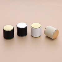 En venta MOQ bajo Multi forma al por mayor de lujo de plástico negro Fea 15 accesorios cosméticos tapa de botella de Perfume tapas de Parfum