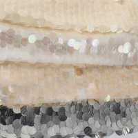 Tissu brodé de paillettes en dentelle colorées effet miroir argenté personnalisé, avec perles tubulaires de 18 mm et paillettes coquillage, pour robes de filles - Vente en gros