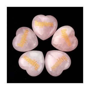 Pierres gravées inspirantes 2026 en quartz rose, mots : Amour, Cœur, <span class=keywords><strong>Bonheur</strong></span>, Gentillesse, Paix, Chance, Rêve, <span class=keywords><strong>Sagesse</strong></span>, Courage, Croire - Product Image 2
