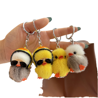 Mignon pendentif de sac en forme de canard avec pompon moelleux, adorable canard en fourrure de lapin, porte-clés en peluche, ornements de sac à dos, porte-clés