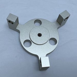 Pièce en aluminium usinée <span class=keywords><strong>CNC</strong></span> Pièces métalliques <span class=keywords><strong>CNC</strong></span> anodisées pour volant de voiture - Product Image 2