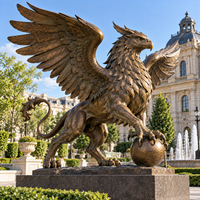 Statue hybride en bronze, sculpture en bronze sur mesure de grande taille pour l'extérieur