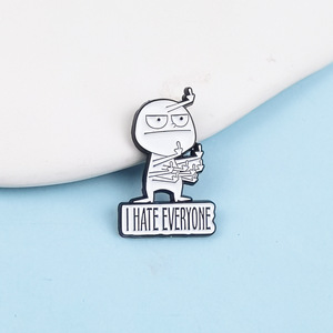 Divertente spilla per il cattivo del dito medio distintivo Design creativo stile frase inglese odio <span class=keywords><strong>tutti</strong></span> spilla smaltata - Product Image 4