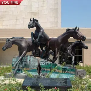 Открытый декор большая бронзовая статуя бегущей лошади