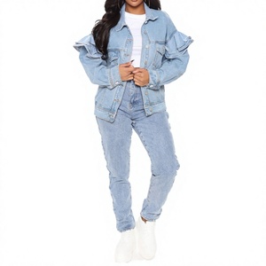 Conjunto de Camisa y Pantalones Cortos de Mezclilla Premium para Mujer, Atuendo Casual de Dos Piezas de Algodón Suave para Vacaciones, Ropa de Calle y Uso Diario - Product Image 1
