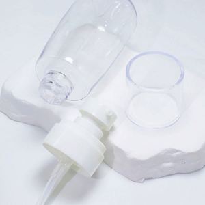 Vente en gros de flacons pulvérisateurs portables UPG de 30 ml, 60 ml, 80 ml, 100 ml, flacon pompe pour lotion, essence, pour les voyages, sous-emballage - Product Image 2