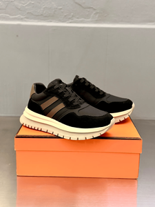 <b>Supportive</b> Sole Cushioning Anti Degradation Timeless Casual Stable Serrated Outsole Breathable Panel Construction Walking Shoe - Product Image 2