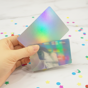 <span class=keywords><strong>Tarjetas</strong></span> Holográficas <span class=keywords><strong>de</strong></span> Plástico <span class=keywords><strong>de</strong></span> Lujo <span class=keywords><strong>de</strong></span> Alta Calidad con Estampado en Caliente, Impresión UV, Diseño Personalizado, Impresión Offset - Product Image 5