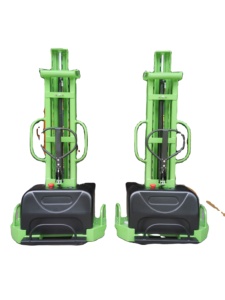 WELIFTRICH Hot Sale 0.5ton 500kg 1300mm Lead Acid Battery Semi Electric Self-loading Stacker - Product Image 6