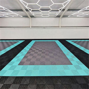 Dalles de garage carrées modernes 40x40 écologiques antidérapantes imperméables avec système de clic pour ateliers, entrepôts, sous-sols - Product Image 3