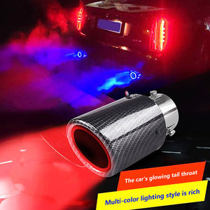 Silencieux d'<span class=keywords><strong>échappement</strong></span> <span class=keywords><strong>Scorpion</strong></span> en fibre de carbone modifié pour voitures Gorge de queue en acier inoxydable avec lumière colorée LED et buse de queue - Product Image 6