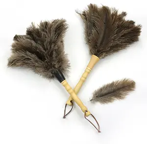 Wholesale Newest Design duster feathers Prime Quality ostrich feather duster fluffy with wooden handle for home cleaning