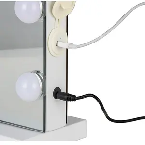 접촉 제광기 빛 기억 Led 전구를 가진 Led 점화된 테이블 허영 메이크업 거울