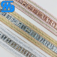 Sangle de chaussure tressée personnalisée en cristal, délai de livraison de 30 jours, garniture de sandale brillante pour le Pérou
