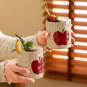 Ensemble de tasses à café mignonnes de qualité alimentaire, vente en gros d'usine, tasse en céramique dessinée à la main avec fente pour les fournitures de café et de boutique de cadeaux - Product Image 3