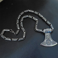 Collier avec pendentif rune viking pour hommes, chaîne à maillons en acier inoxydable, alphabet Futhark mythologique rétro masculin