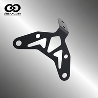 SD entwickelt und produziert unabhängig CNC-gefertigte, anodisch oxidierte Aluminiumlegierungskomponenten für Light Bee Nummernschildhalterungen.