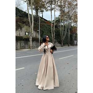 Robe longue en jean personnalisable pour femme avec ceinture beige, motif floral et à pois élégant, taille XS, idéale pour les soirées et les clubs - Product Image 2