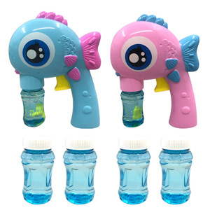 Pistola de burbujas con forma de pez de ojos grandes, juguete manual de plástico grande con alimentación eléctrica por agua para niños de 2 a 4 años, unisex, con forma de dibujos animados - Product Image 5