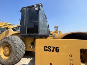 รถบดอัดสั่นสะเทือน CAT CS76 มือสอง รถบดอัดล้อเรียบแบบสั่นสะเทือน CAT CS76 CS683E มีสินค้าพร้อมขาย - Product Image 6