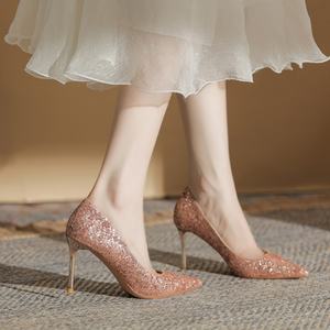 รองเท้าส้นสูงหัวแหลมหนังแท้ประดับโบว์สำหรับผู้หญิง สไตล์เซ็กซี่ ใส่ได้ทั้งฤดูหนาวและฤดูร้อน - Product Image 5