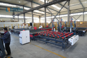 Máquina de Corte de Vidrio CNC EWORLD, Cortadora de Vidrio Plano Automática de Alta Precisión con Motor y Caja de Cambios - Product Image 4