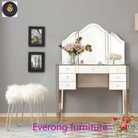 Vente en gros d'usine de haute qualité Table de toilette à miroir avec miroir et tabourets Coiffeuses à miroir Hollywood