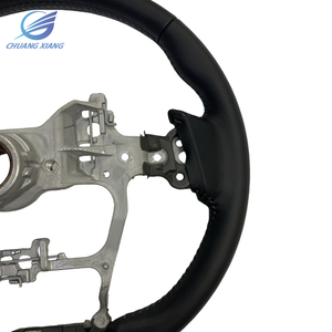 Haute qualité adapté pour <span class=keywords><strong>Toyota</strong></span> Innova Hilux Revo Fortuner cuir noir couture voiture volant squelette - Product Image 3