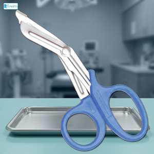 CISEAUX PARAMÉDICAUX UNIVERSELLES (Ciseaux) Manche bleu Acier inoxydable Instrument médical manuel pour utilisation en salle chirurgicale Certifié CE - Product Image 4