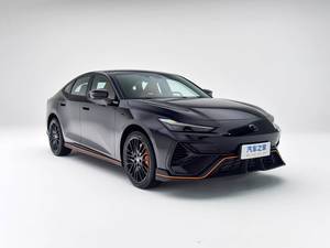 Changan Uni-V 1.5T 2025, Auto Popular, Gran Venta - Product Image 5