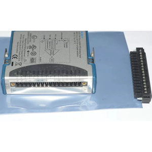 Module d'entrée de température série C National Instruments NI-9217 779592-01 Analogique NI-9853 NI-9481 NI-9233 NI-9537 NI-9435 - Product Image 4