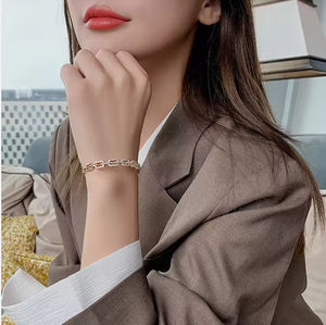 Pulsera de moda gruesa con diseño de cuerda trenzada y circonitas, brazalete abierto de oro con circonitas, joyería de boda para mujer, regalo al por mayor - Product Image 4