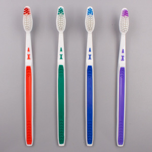 Cepillo de dientes minimalista personalizado para adultos, con cerdas suaves de alta densidad, manual, para el cuidado bucal diario. - Product Image 3