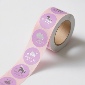 Venta al por mayor de etiquetas adhesivas de papel de aluminio de plata de alta calidad con diseño personalizado para jabón hecho a mano, bomba de baño y embalaje de tarros para el cuidado de la piel - Product Image 3